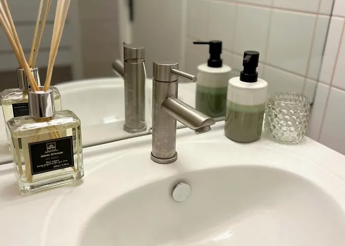 Les Du Mesnil Standard Bed & Breakfast 3*